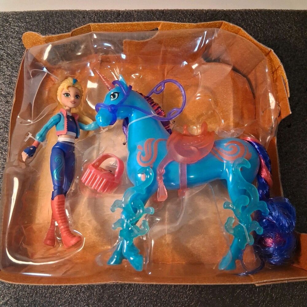 Unicorn Academy ISABEL & RIVER The Power Of Friendship Action Figure Toy